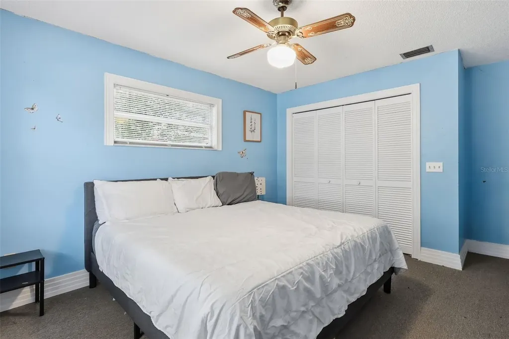 244 Angeles Road Debary FL 32713