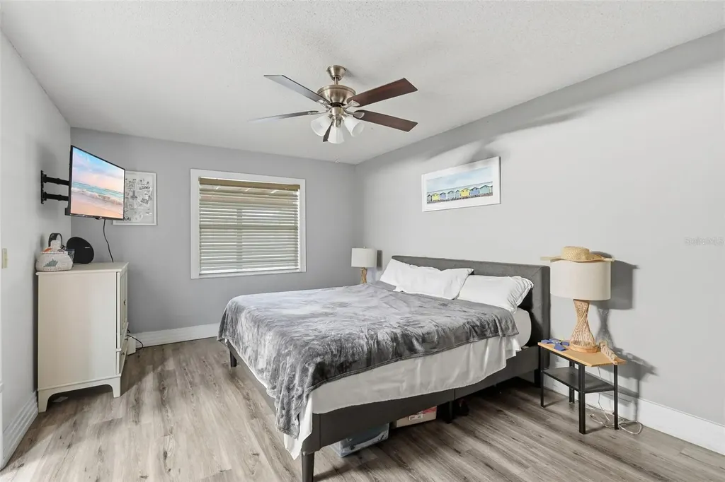 244 Angeles Road Debary FL 32713