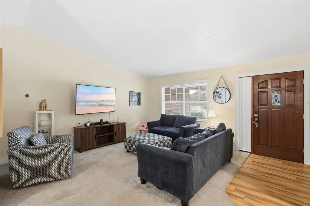 244 Angeles Road Debary FL 32713