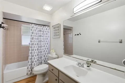 244 Angeles Road Debary FL 32713