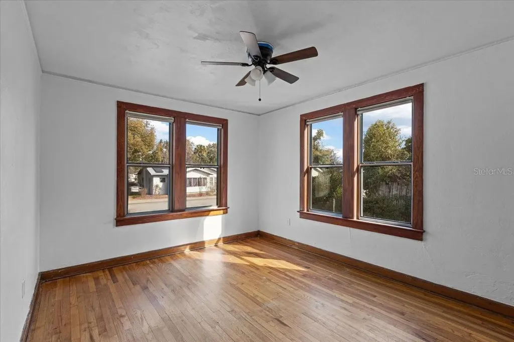 396 NW Hillsboro Street Lake City FL 32055