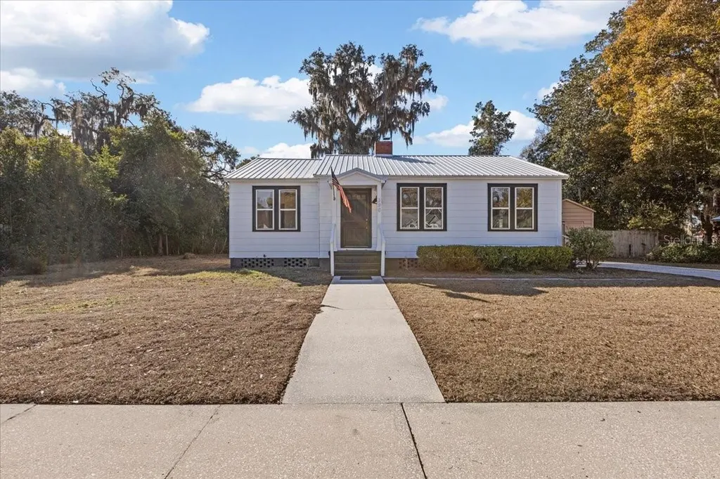 396 NW Hillsboro Street Lake City FL 32055
