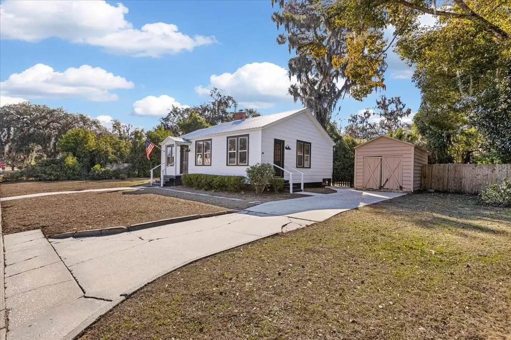 396 NW Hillsboro Street Lake City FL 32055