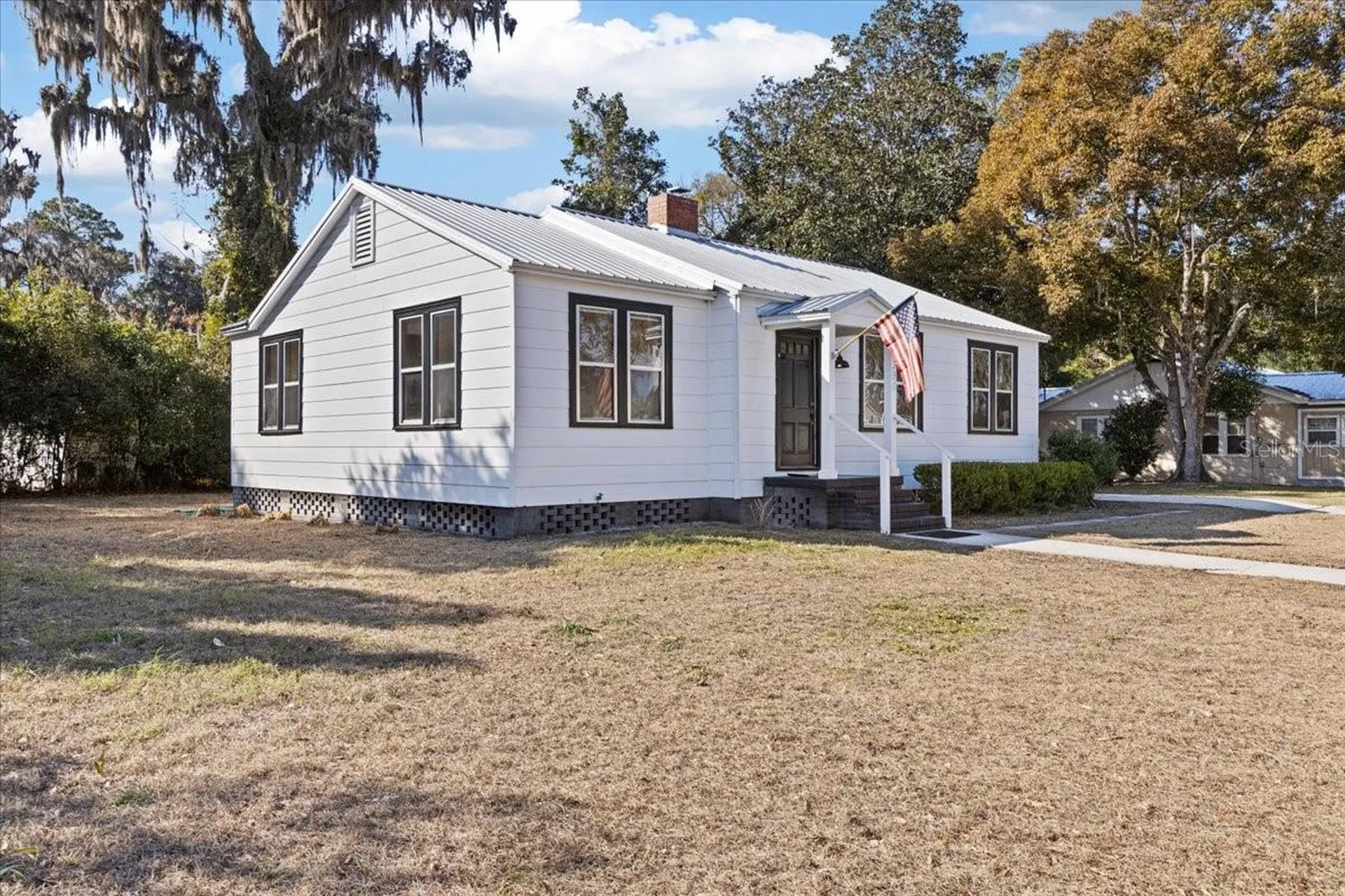 396 NW Hillsboro Street Lake City FL 32055