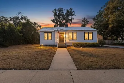 396 NW Hillsboro Street Lake City FL 32055