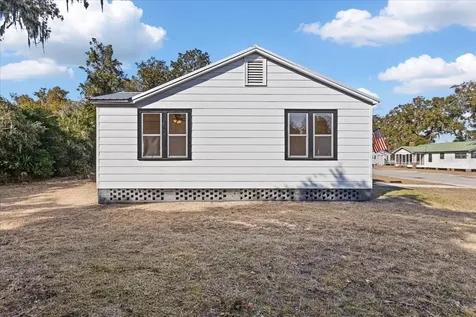 396 NW Hillsboro Street Lake City FL 32055