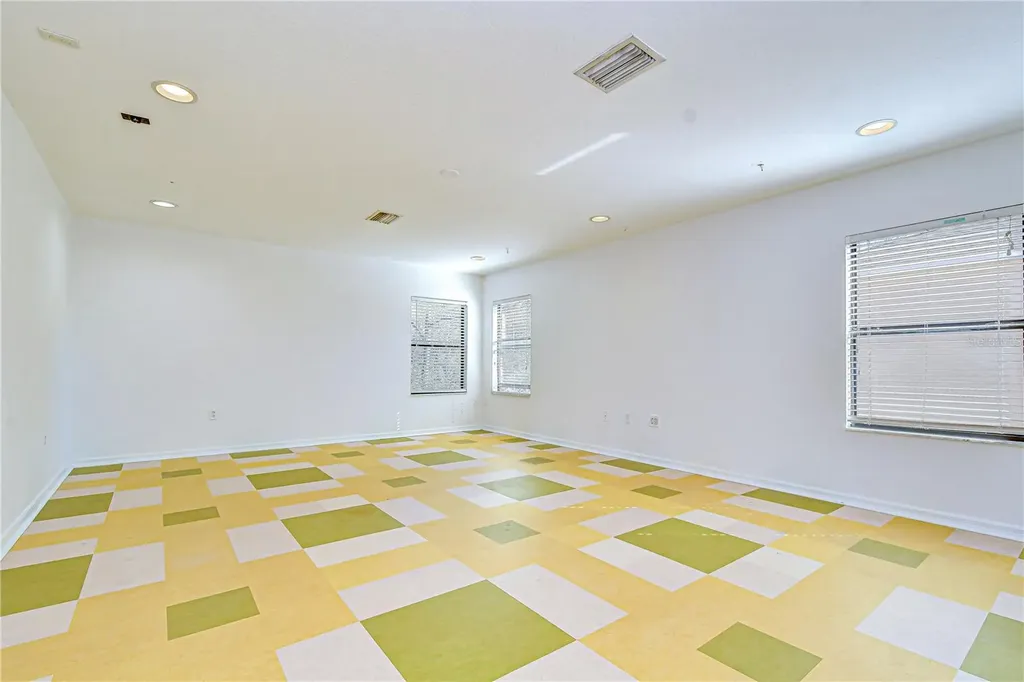 7809 Tuscany Woods Drive Tampa FL 33647
