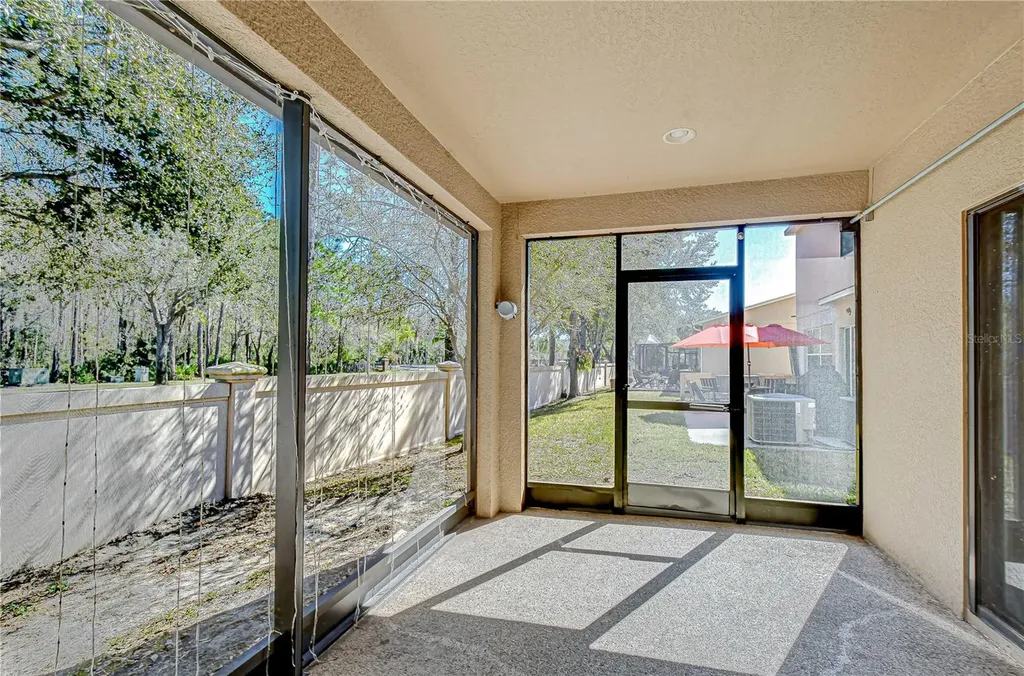 7809 Tuscany Woods Drive Tampa FL 33647