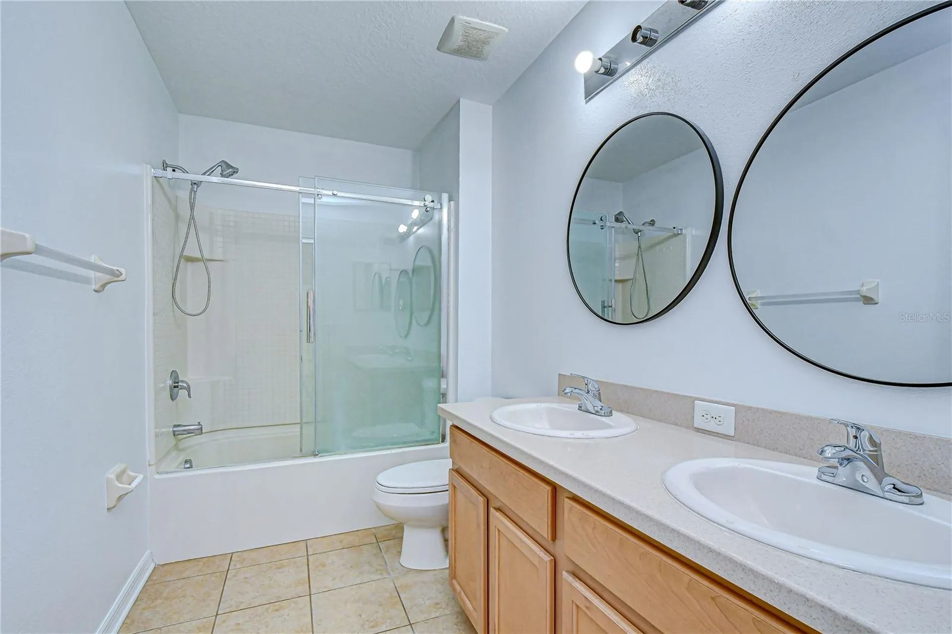 7809 Tuscany Woods Drive Tampa FL 33647