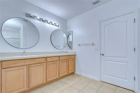 7809 Tuscany Woods Drive Tampa FL 33647