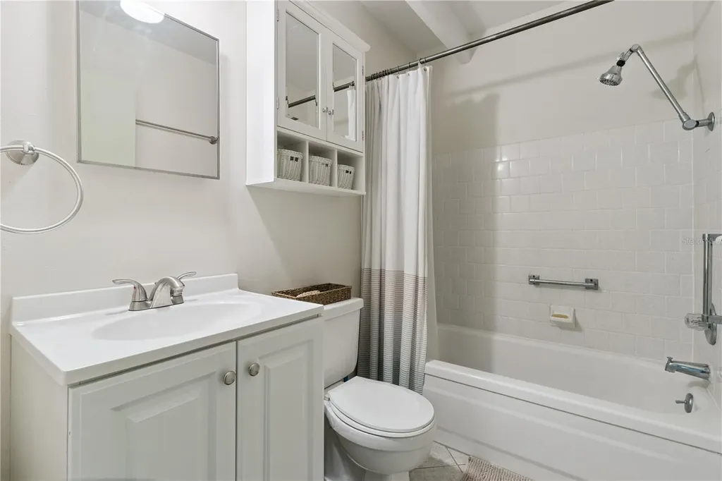 1703 Club Circle Lakeshore FL 33854