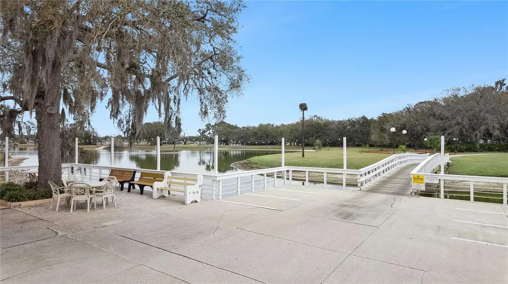 1703 Club Circle Lakeshore FL 33854