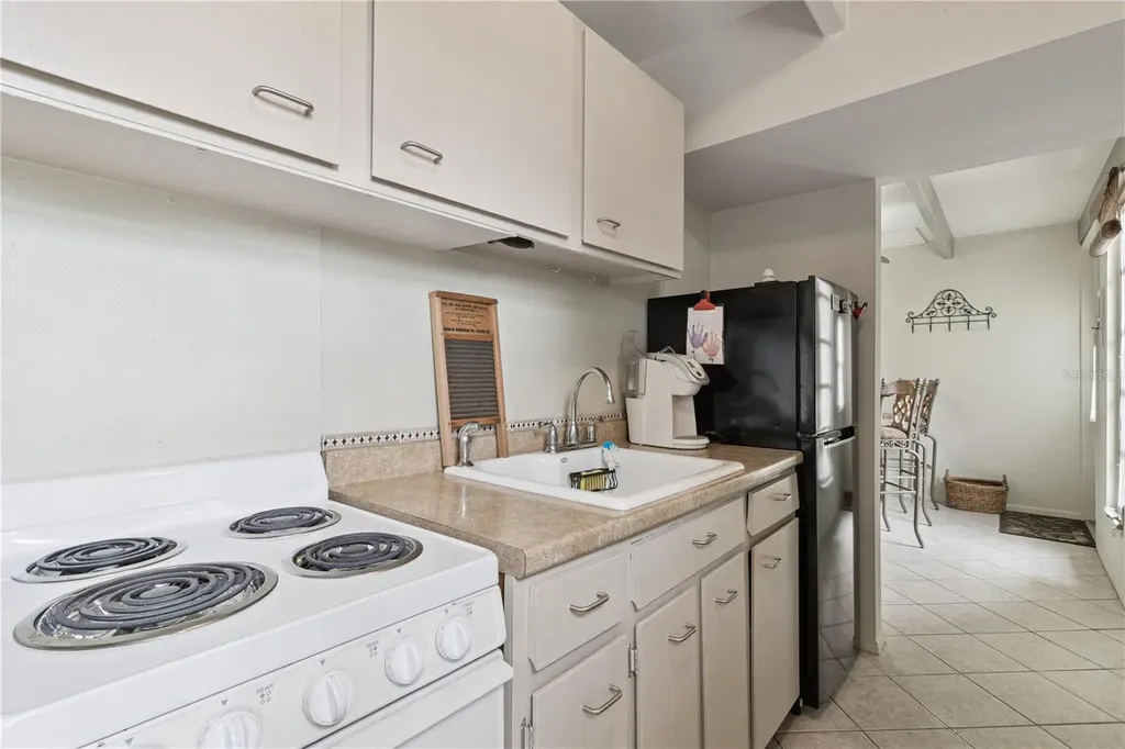 1703 Club Circle Lakeshore FL 33854