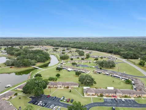 1703 Club Circle Lakeshore FL 33854