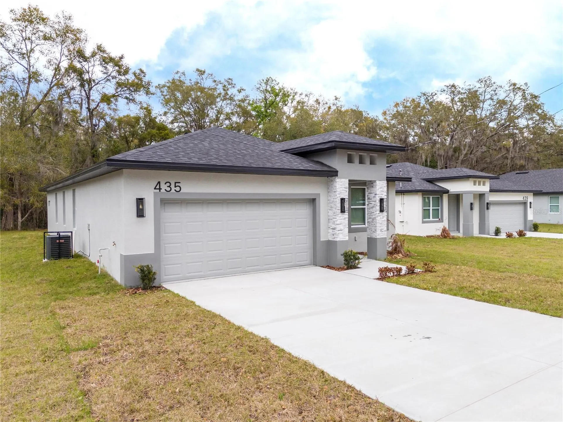435 E 13th Street Apopka FL 32703