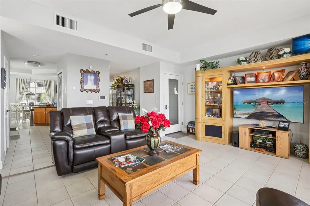 533 Bahia Beach Boulevard Ruskin FL 33570