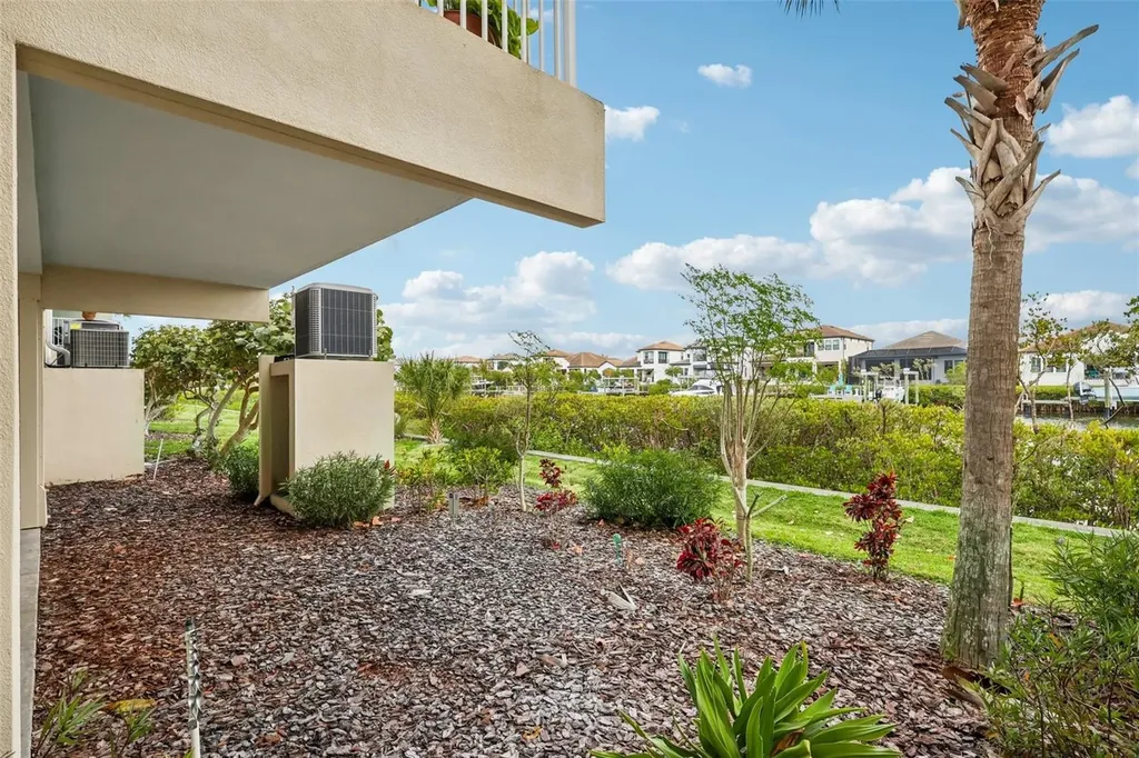 533 Bahia Beach Boulevard Ruskin FL 33570