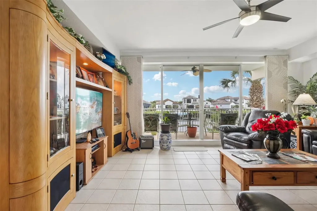 533 Bahia Beach Boulevard Ruskin FL 33570