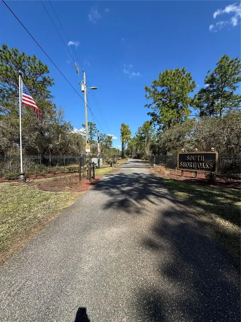 South Shore Drive Lake Wales FL 33898