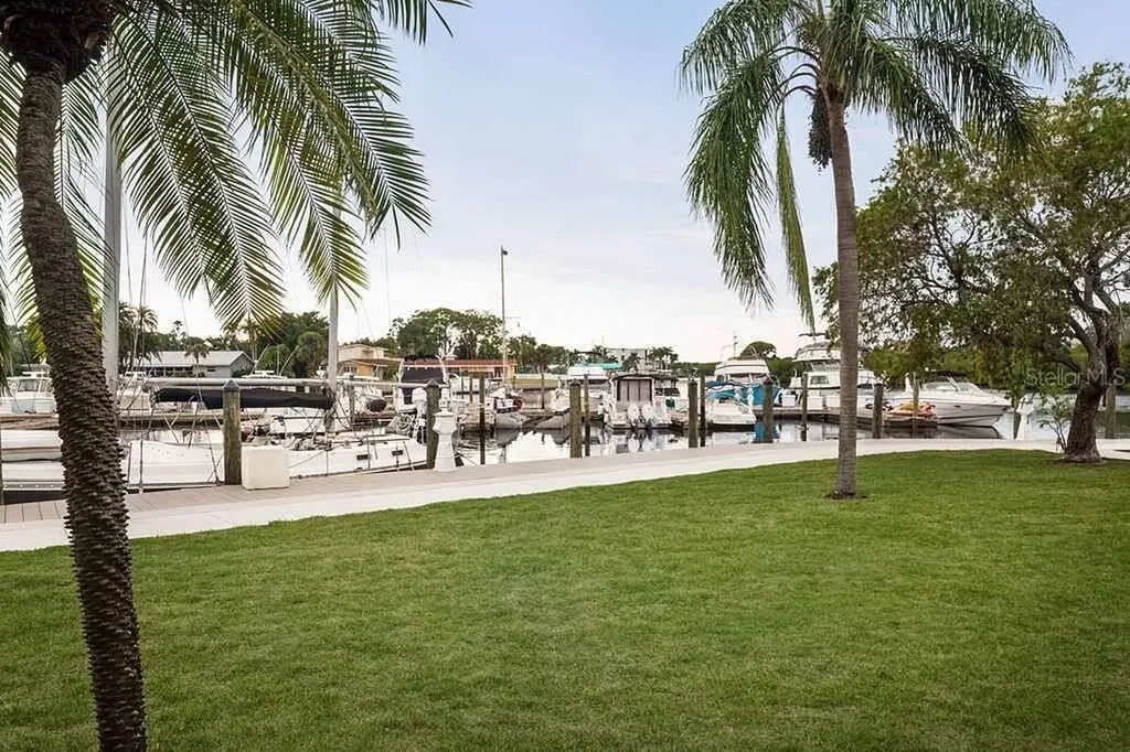 7150 N Tamiami Trail Sarasota FL 34243
