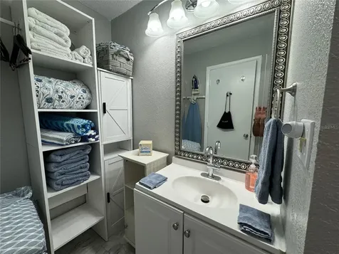 7150 N Tamiami Trail Sarasota FL 34243