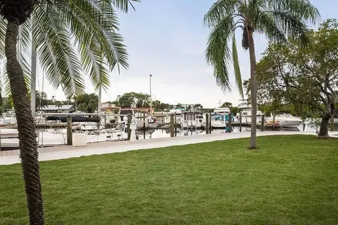 7150 N Tamiami Trail Sarasota FL 34243