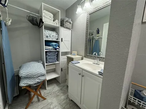 7150 N Tamiami Trail Sarasota FL 34243