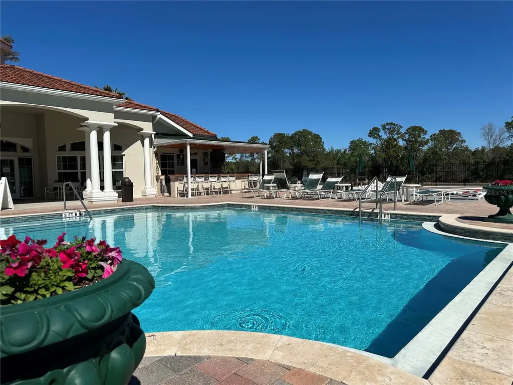 8411 Crystal Cove Loop Kissimmee FL 34747