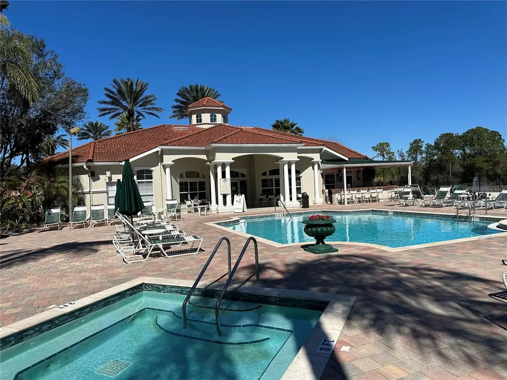 8411 Crystal Cove Loop Kissimmee FL 34747