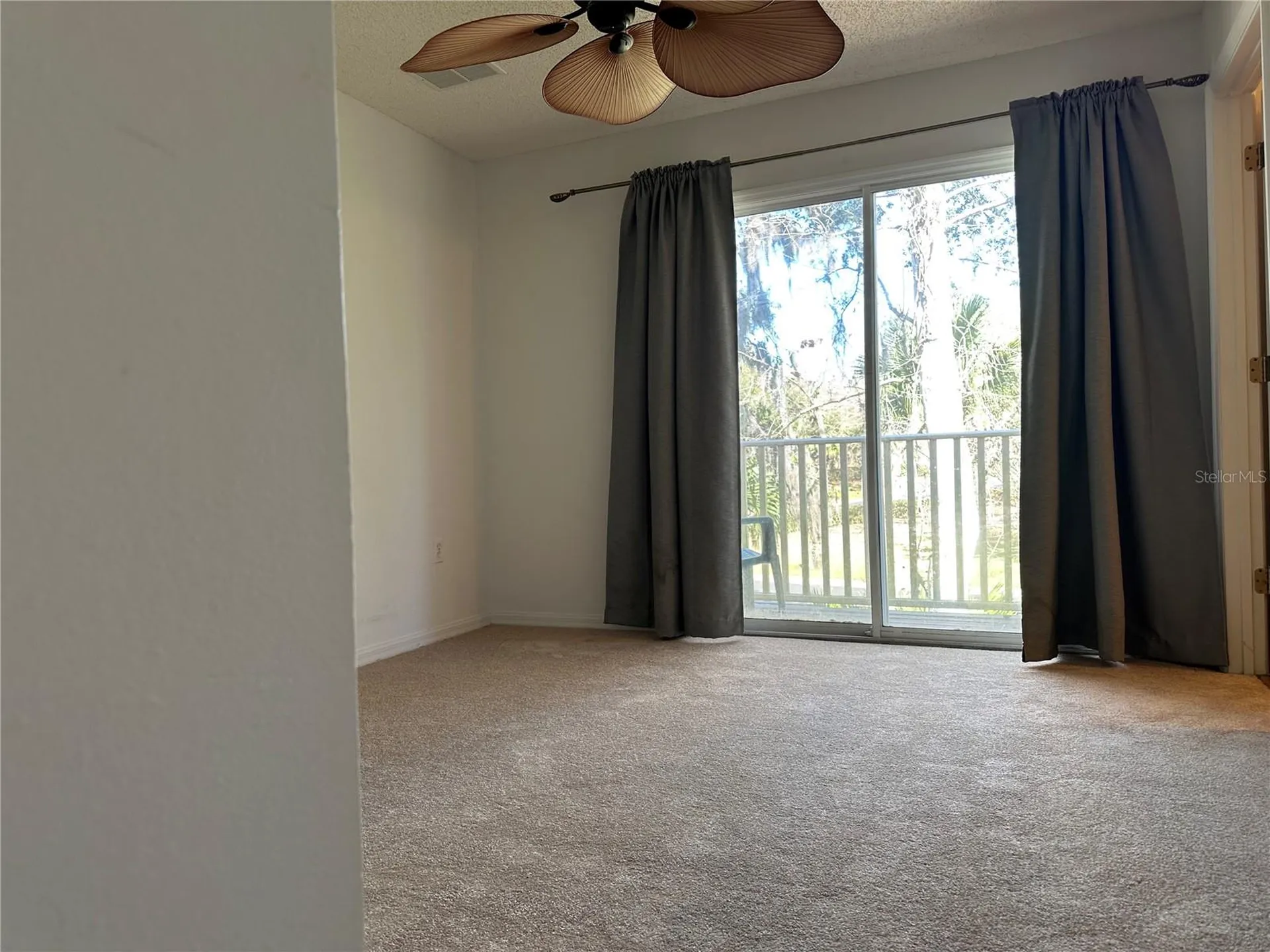 8411 Crystal Cove Loop Kissimmee FL 34747