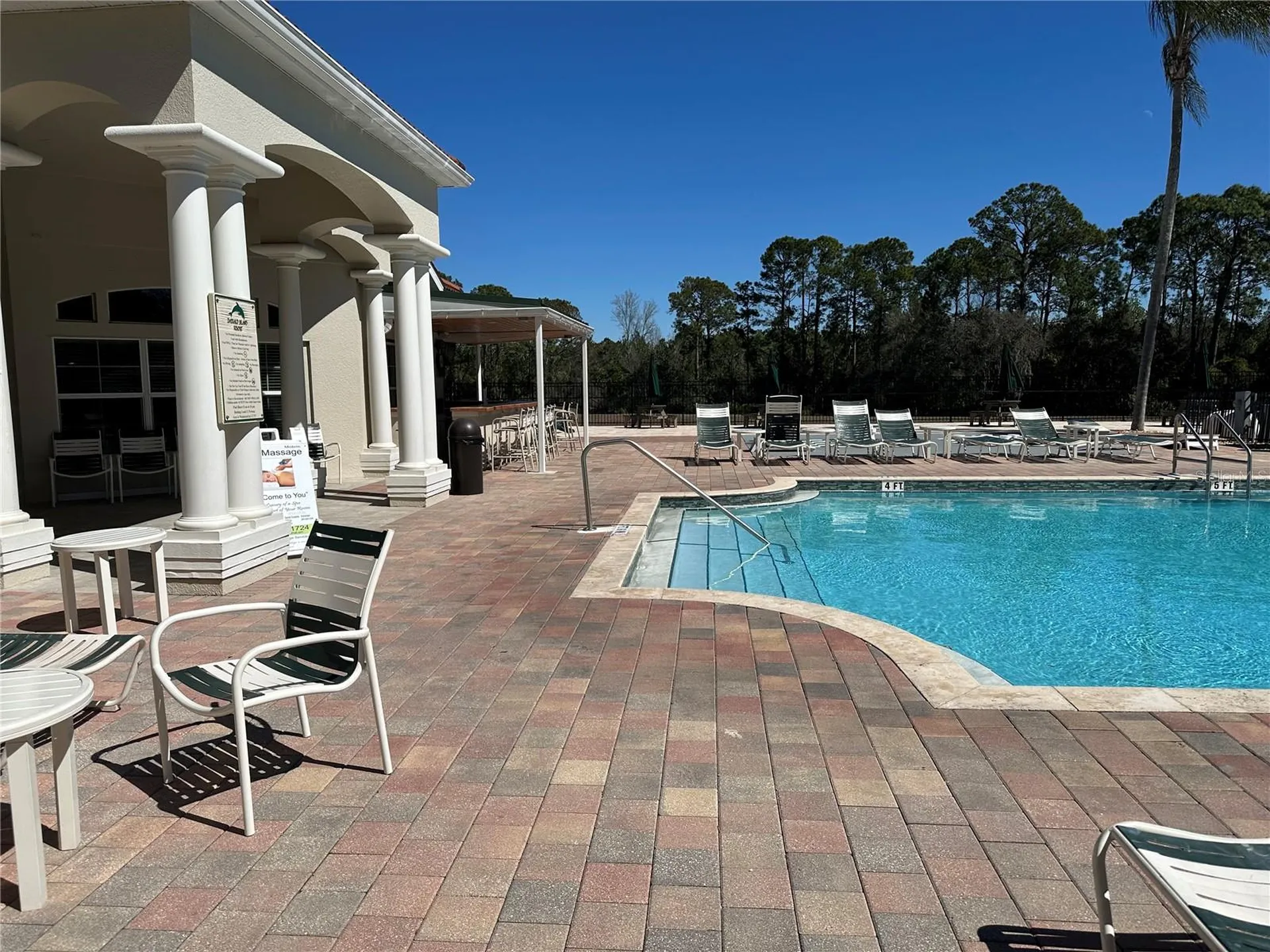 8411 Crystal Cove Loop Kissimmee FL 34747