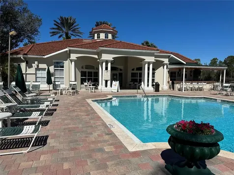 8411 Crystal Cove Loop Kissimmee FL 34747