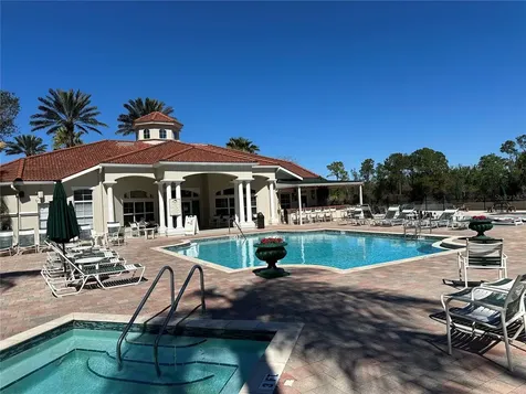 8411 Crystal Cove Loop Kissimmee FL 34747