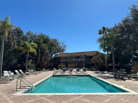 8411 Crystal Cove Loop Kissimmee FL 34747