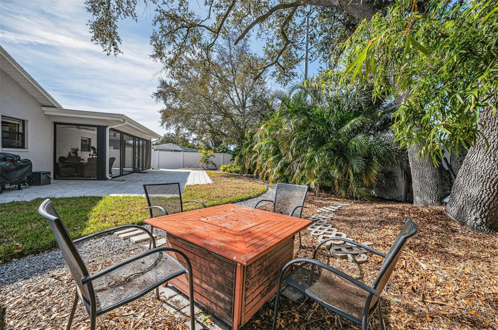 1533 Foxcroft Drive W Palm Harbor FL 34683
