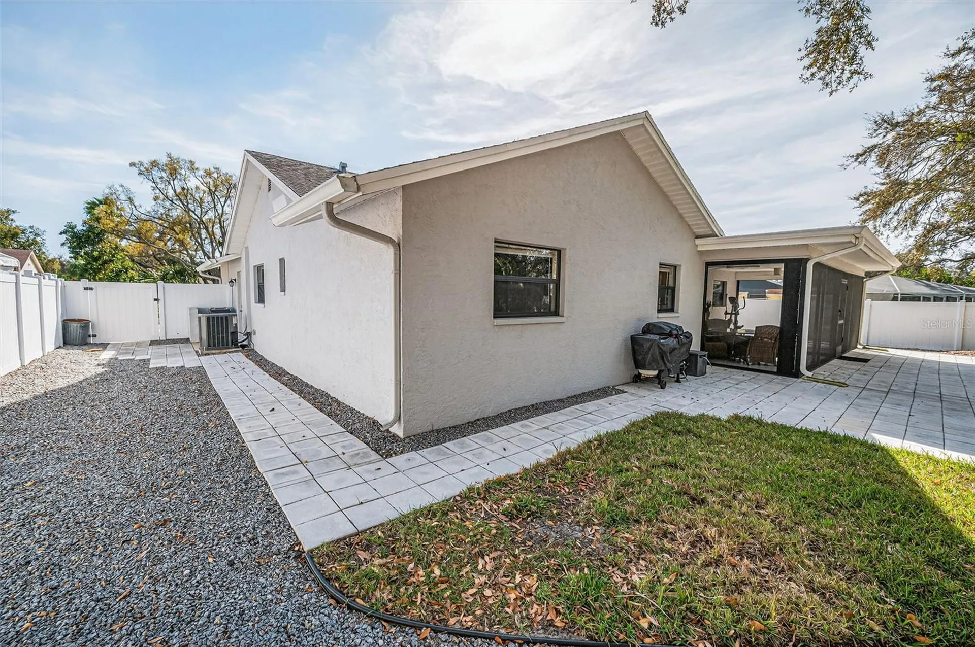 1533 Foxcroft Drive W Palm Harbor FL 34683
