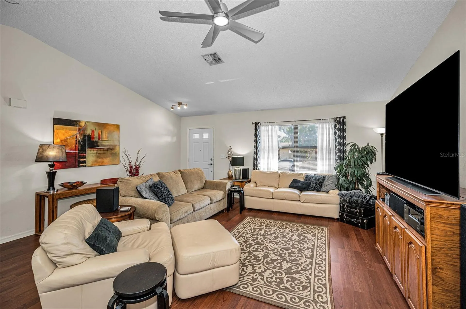 1533 Foxcroft Drive W Palm Harbor FL 34683