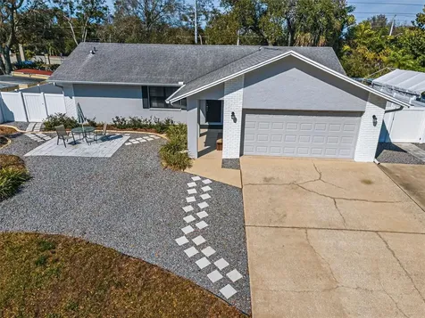1533 Foxcroft Drive W Palm Harbor FL 34683