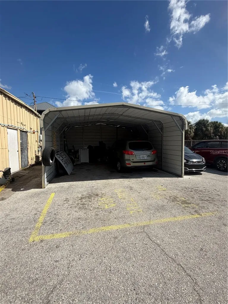 4622 W Spruce Street Tampa FL 33607