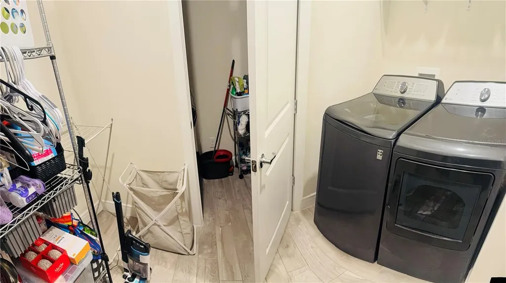 1994 Spring Shower Circle Kissimmee FL 34744