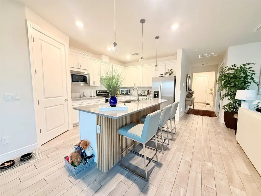 1994 Spring Shower Circle Kissimmee FL 34744