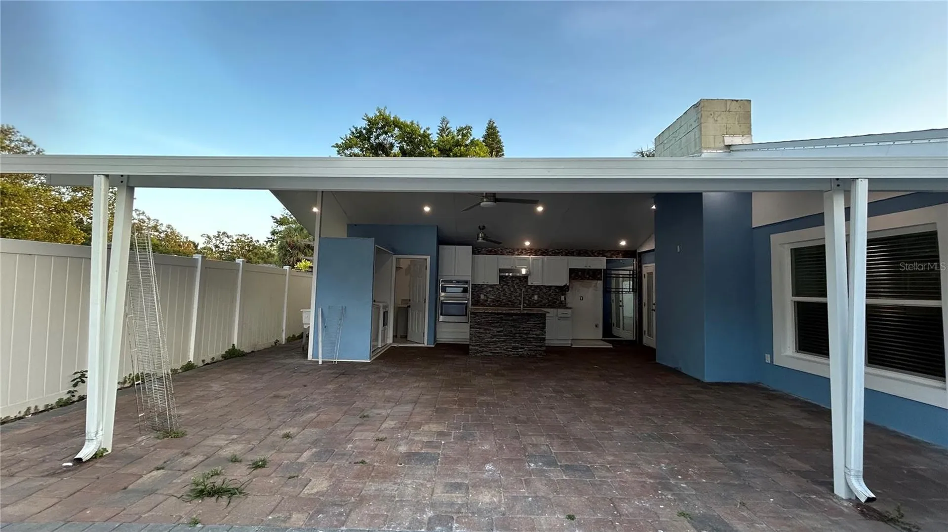 6711 Webb Road Tampa FL 33615
