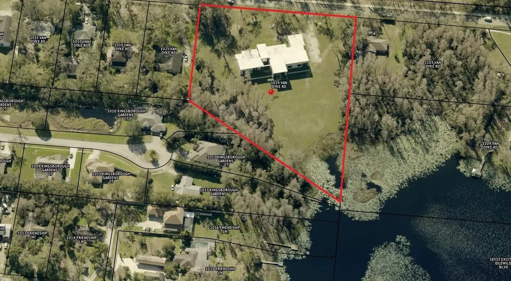 1029 Van Dyke Road Lutz FL 33548