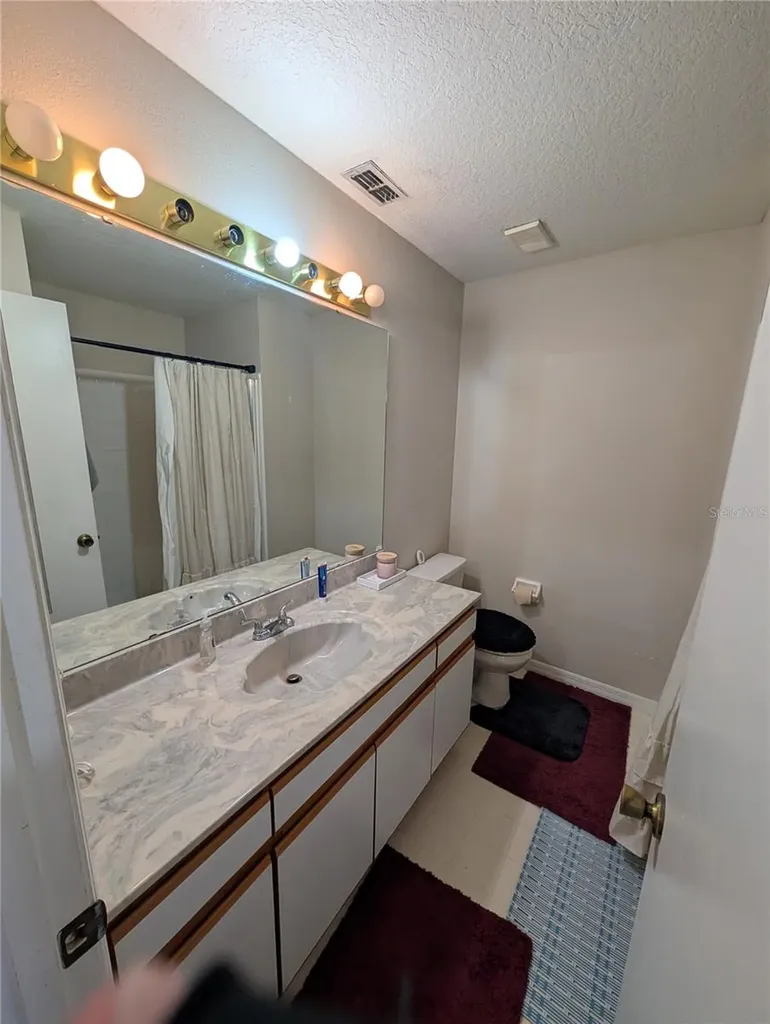 5266 Tunbridge Wells Lane Orlando FL 32812