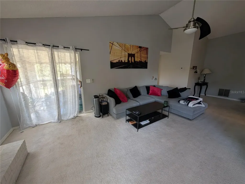 5266 Tunbridge Wells Lane Orlando FL 32812