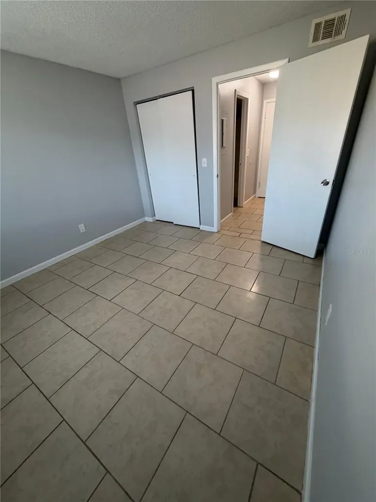226 Berry Tree Place Brandon FL 33510