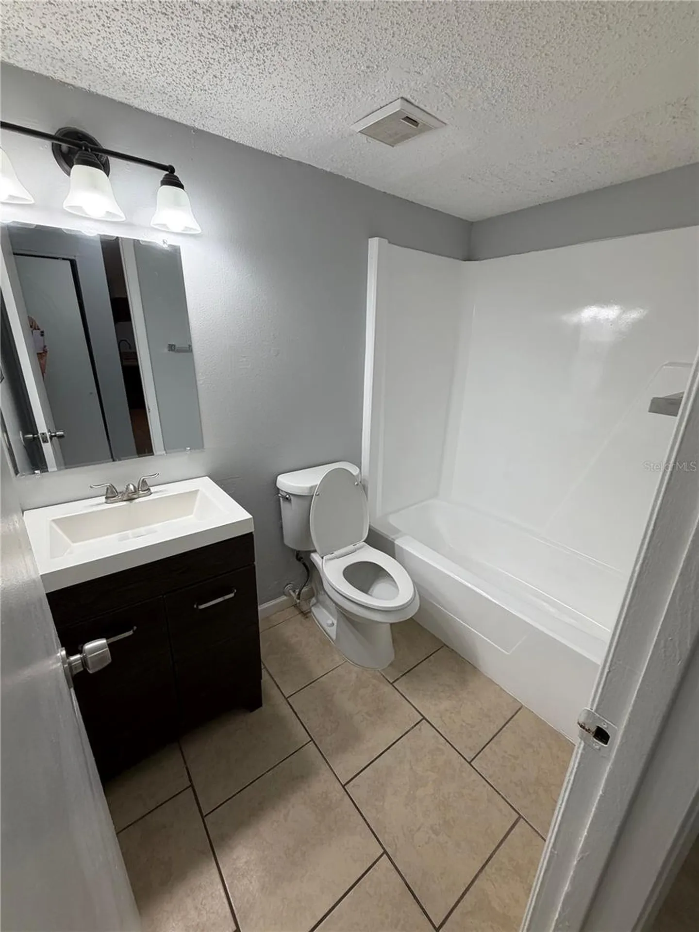 226 Berry Tree Place Brandon FL 33510