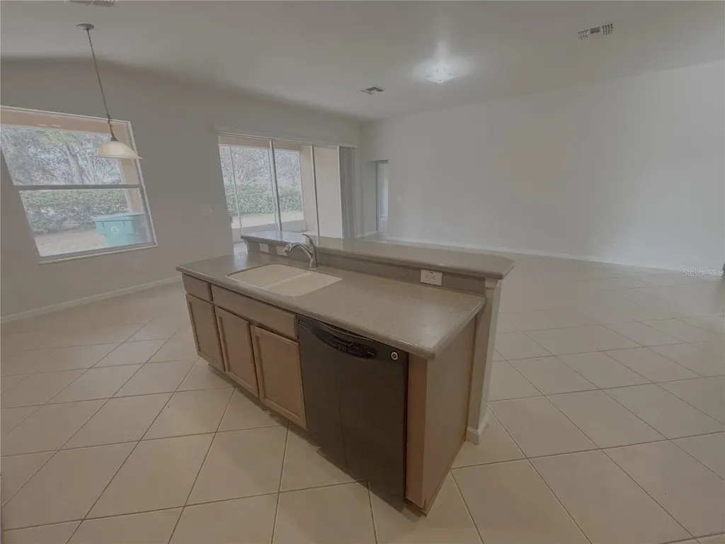 4194 SW 47th Court Ocala FL 34474