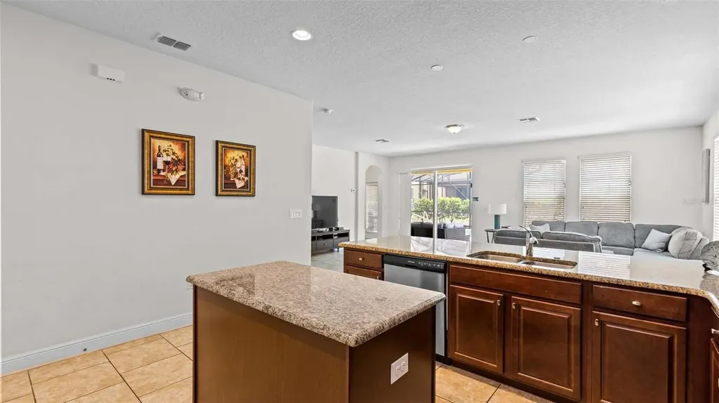 5266 Wildwood Way Davenport FL 33837
