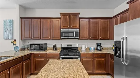 5266 Wildwood Way Davenport FL 33837